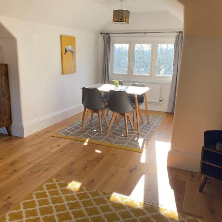 Stylish Georgian Apartment In An Ideal Location نورث والشام المظهر الخارجي الصورة