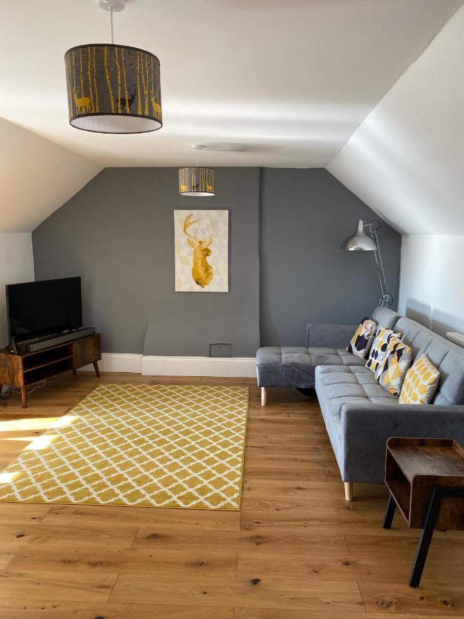 Stylish Georgian Apartment In An Ideal Location نورث والشام المظهر الخارجي الصورة